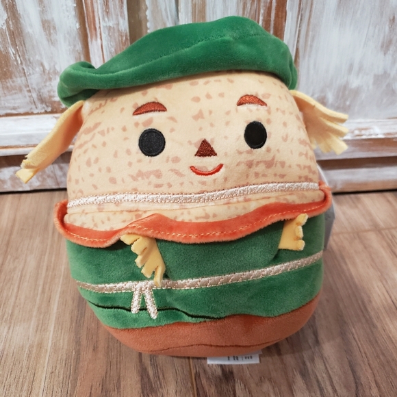 Wizard Of OZ Limited Edition Squishmallows - Picture 7 of 9